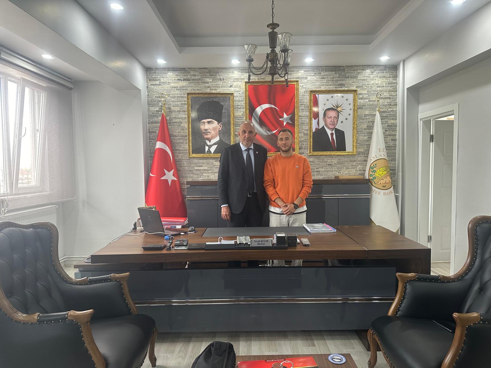 Başkan Makamında Ziyaretler